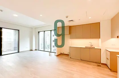 Corner Unit | Pool Views | Bright Living Area