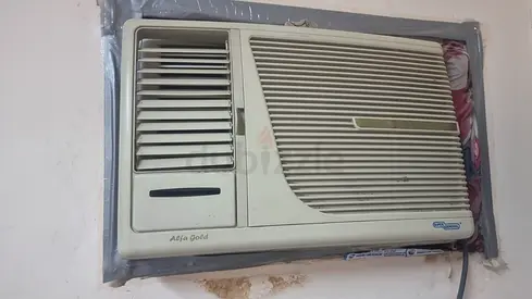Used Alfa Gold Window Air Conditioner - Needs Servicing