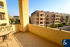 One Bed I Garden Facing I 943 Sqft I Vacant