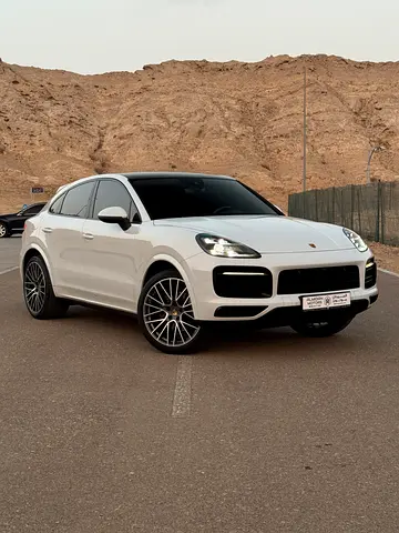 2022 Porsche Cayenne Coupe, 1 Year Warranty, Single Owner, AED 2,864/month, GCC