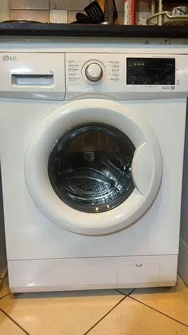 LG Front Load Washing Machine - Good Working Condition