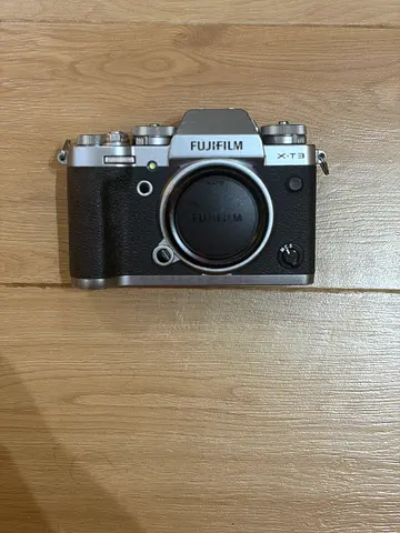 Fujifilm XT-3 for sale (original battery and charger included) (no box)