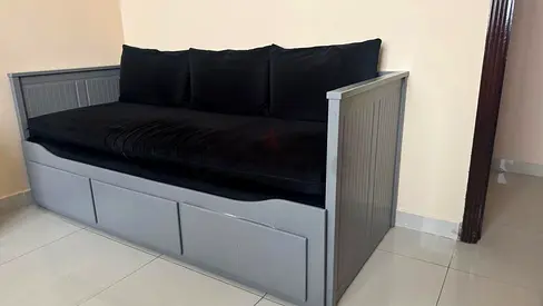 IKEA Gray wooden daybed (80x200 cm) with 3 storage drawers and black cushions