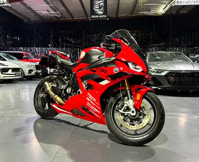 2024 BMW S 1000 RR
