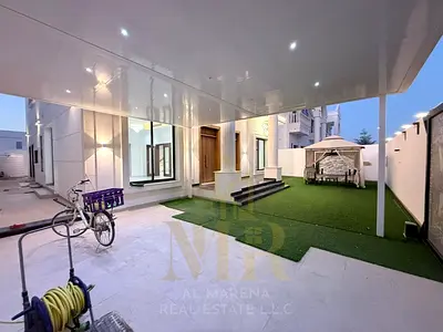 Unmissable offer in Al-Amrah: a stylish, classic design, perfect for both living and investment. Exclusive price includes electricity, water, and air