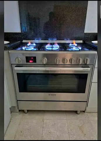 Bosch lastest model 5 Burner Gas Range Cooker with Oven
