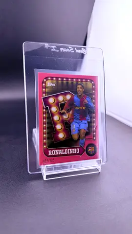 Ronaldinho Topps Limited Edition Football Trading Card (01/125) in Sleeve