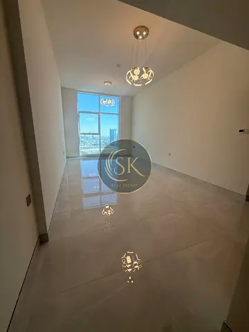 Bright & Spacious 1BR | Open Views | Prime Community