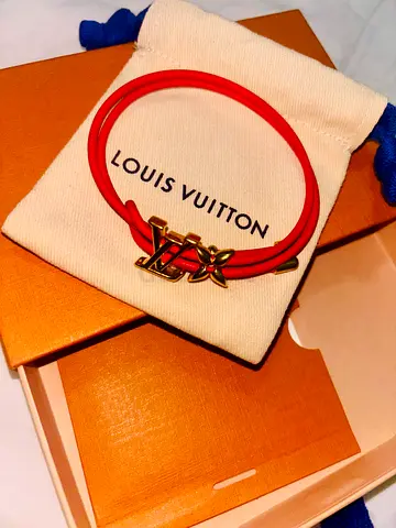 Louis Vuitton Bloom bracelet