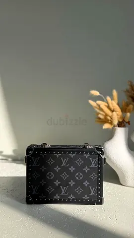 Louis vuitton clutch box