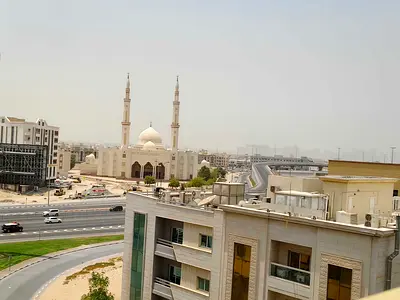 SPACIOUS AND ELEGANT 3BHK WITH 1 MONTH FREE NEAR SAFARI MALL FEATURING MODERN AMENITIES, COVERED PA