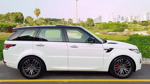 2017 LAND Rover RANGE ROVER SPORT photo 2