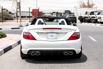 صورة 9 لـ 2012 Mercedes-BENZ SL