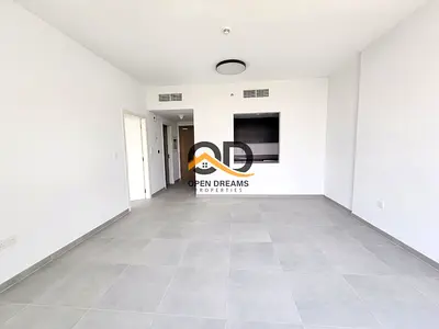 Semi Close Kitchen/1BR With High Standard Living Style
