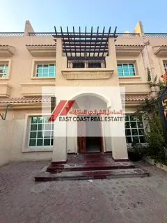 Fujairah - alfaseel - Near beach