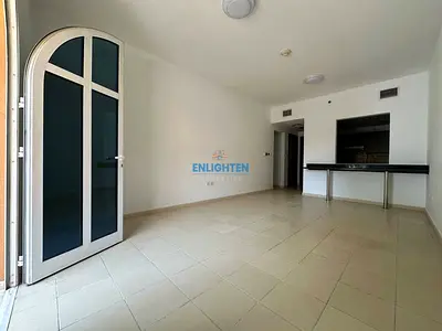 VACANT 2BR | PRIME LOCATION | WELL MAINTAINED