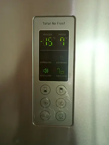 LG REFRIGERATOR MADE IN POLDAND