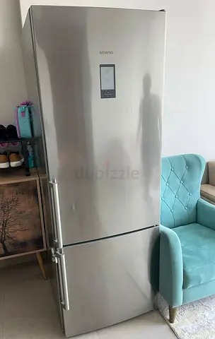 Siemens Bottom Freezer Refrigerator 75cm Width