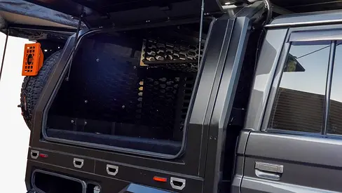 صورة مصغرة 13 لـ 2019 Toyota LAND CRUISER 70 SERIES