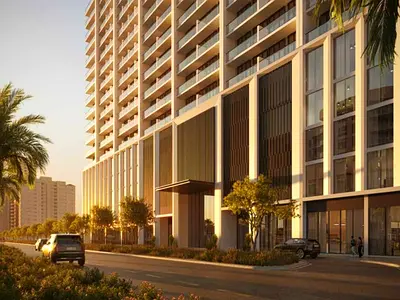 Office Space || Balcony || Spacious