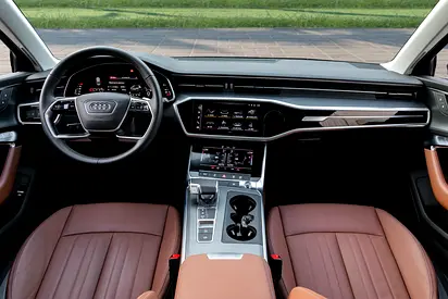 2025 AUDI A6 照片 8