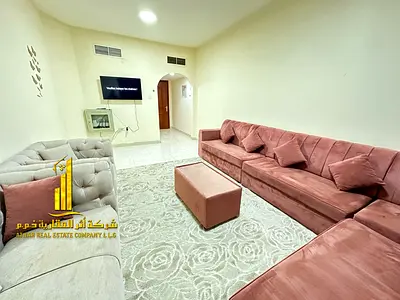 لراغبي الفخامة والتميز شقة فاخرة للايجار الشهري غرفة وصالة باطلالة مفتوحة مفروشة بالكامل باثاث راق جدا مع مطبخ مجهز بالكامل بأحدث الاجهزة ✨