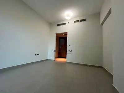 Near to circle mall | Unfurnished | Ready to move
