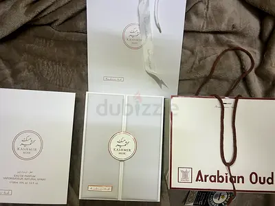 🔥 Arabian Oud Perfume Oil – Original & Brand New | Luxury Fragrance

Or, if you want it more attent