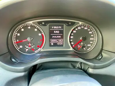 صورة مصغرة 12 لـ 2011 AUDI A1