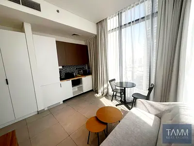 12 cheques | Corner Unit l Big Layout