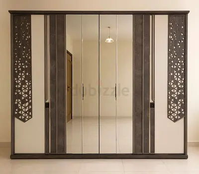 Modern Six Door Wardrobe with Mirrors and Lattice Design