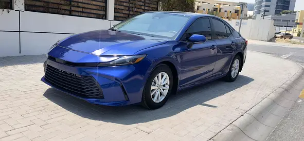Toyota camry 2025 hybrid USA 12000km