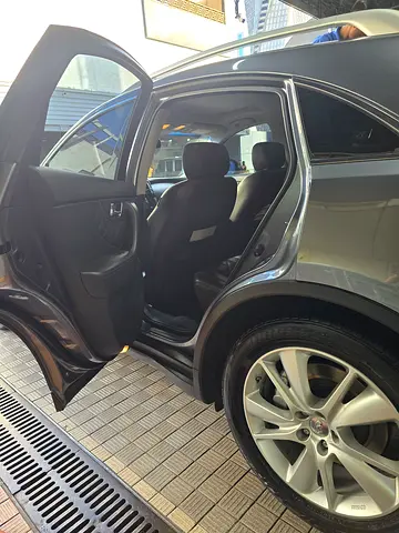 2018 Infiniti QX70 照片 7