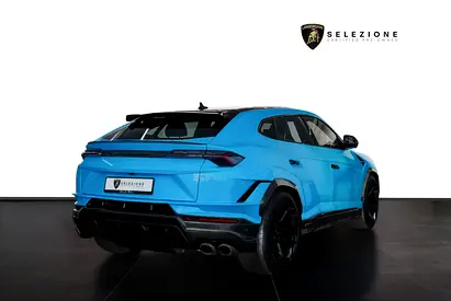 صورة 5 لـ 2023 Lamborghini URUS