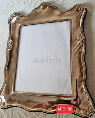 Silver-tone Decorative Picture Frame (Vintage Style) - accommodates a 23 x 28 cm Photo