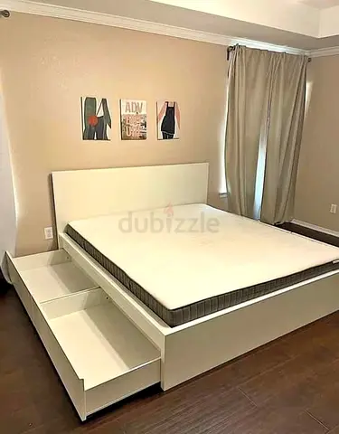 IKEA White MALM King Storage Bed with IKEA Mattress 180 x 200 cm