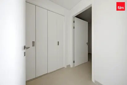 Area Expert | Vastu | Single Row | Spacious