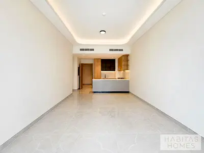 Spacious 2 Bedrooms | Vacant and Ready to Move in