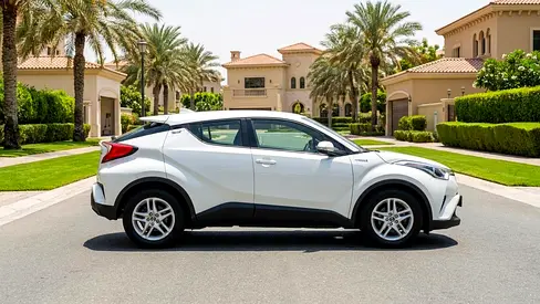 صورة 5 لـ 2023 Toyota C-HR
