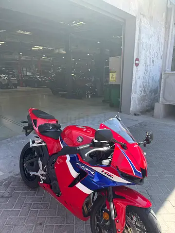 Cbr600RR 2025 GCC specs (UAE HONDA AGENCY)