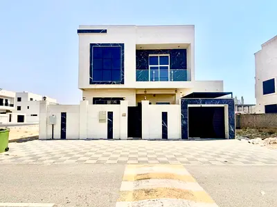 🏡 فيلا للإيجار في العامرة – عجمان  ✨ جاهزة للسكن 🚗 ارتداد كبير أمام الفيلا، مناسب لمواقف السيارات