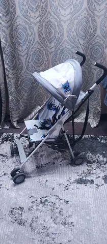 Light weight stroller