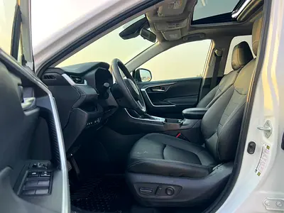 صورة 14 لـ 2025 Toyota RAV 4