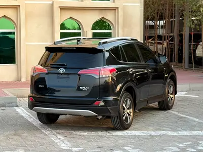 2016 Toyota RAV 4 — фото 6