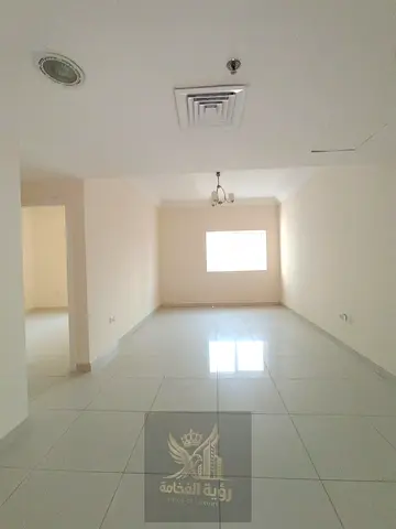 For Annual Rent in Al Khan, Sharjah A spacious two-bedroom apartment is available for annual rent in Al Khan, Sharjah, located in a prime second-row