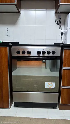 Indesit Electric Cooker with Ceramic Hob (60cm) - Excellent Condition