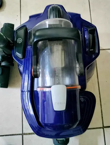 Electrolux Silent Performer Bagless Vacuum Cleaner - Red