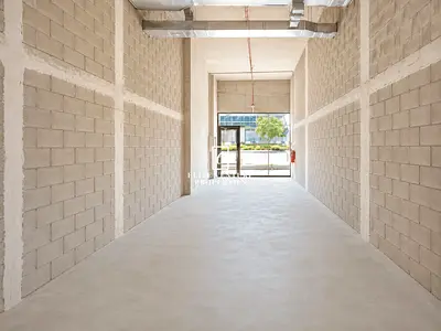 SPACIOUS RETAIL-SHOP | SHELL AND CORE | PRIME LOCATION
