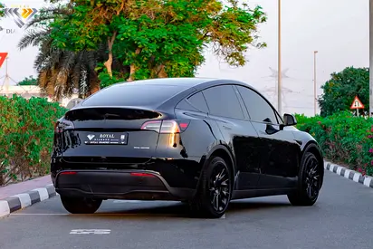 صورة 6 لـ 2024 Tesla MODEL Y
