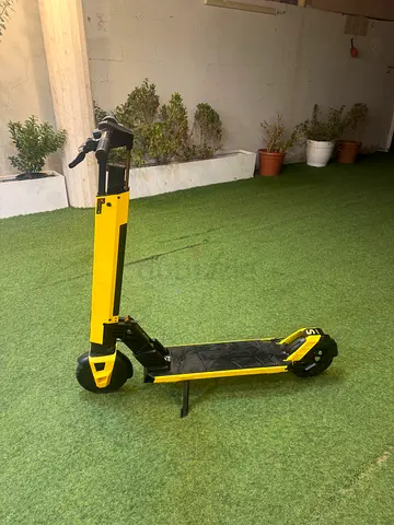 Switch Smart Electric Scooter Pro / ES100